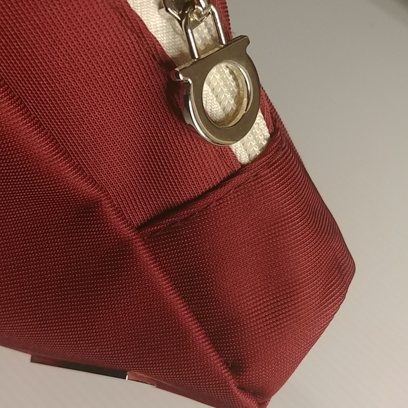 Salvatore Ferragamo Toiletries Makeup Bag - Picture 7 of 7